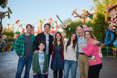 Poster: Holiday Ever After: A Disney World Wish Come True