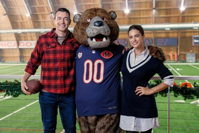 Poster: Holiday Touchdown: A Bears Love Story